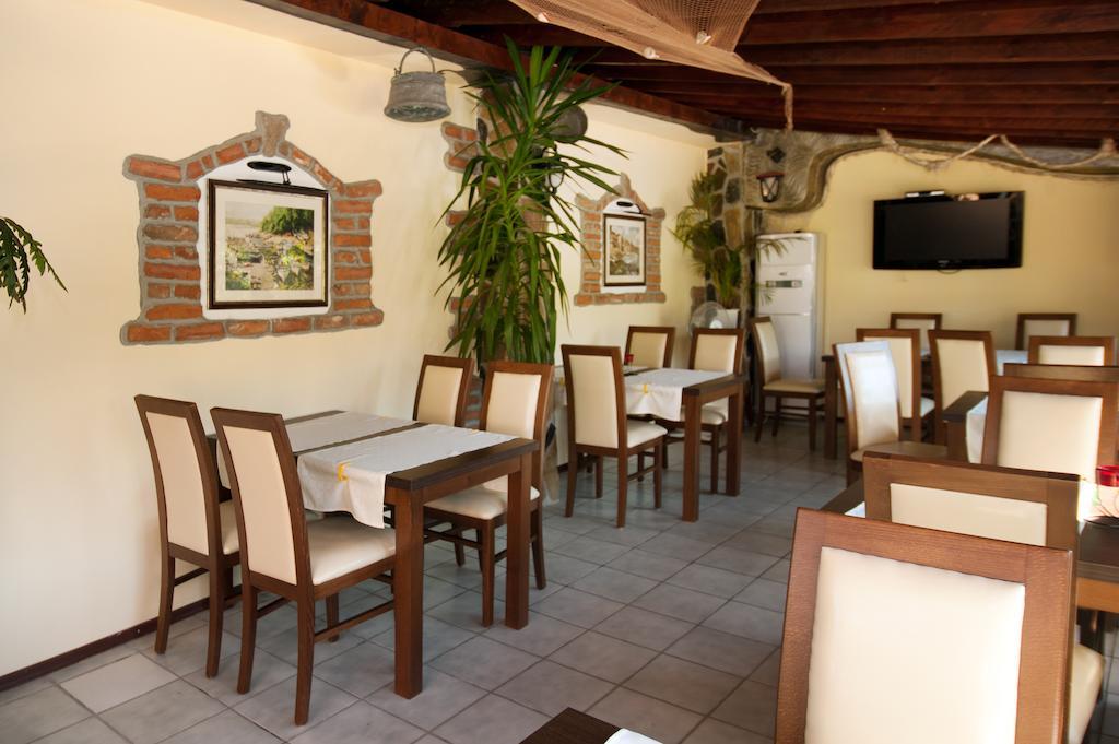Vromos Guest House تشيرنوموريتس المظهر الخارجي الصورة