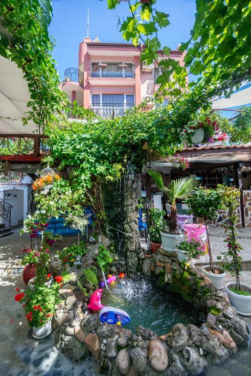 Vromos Guest House تشيرنوموريتس المظهر الخارجي الصورة
