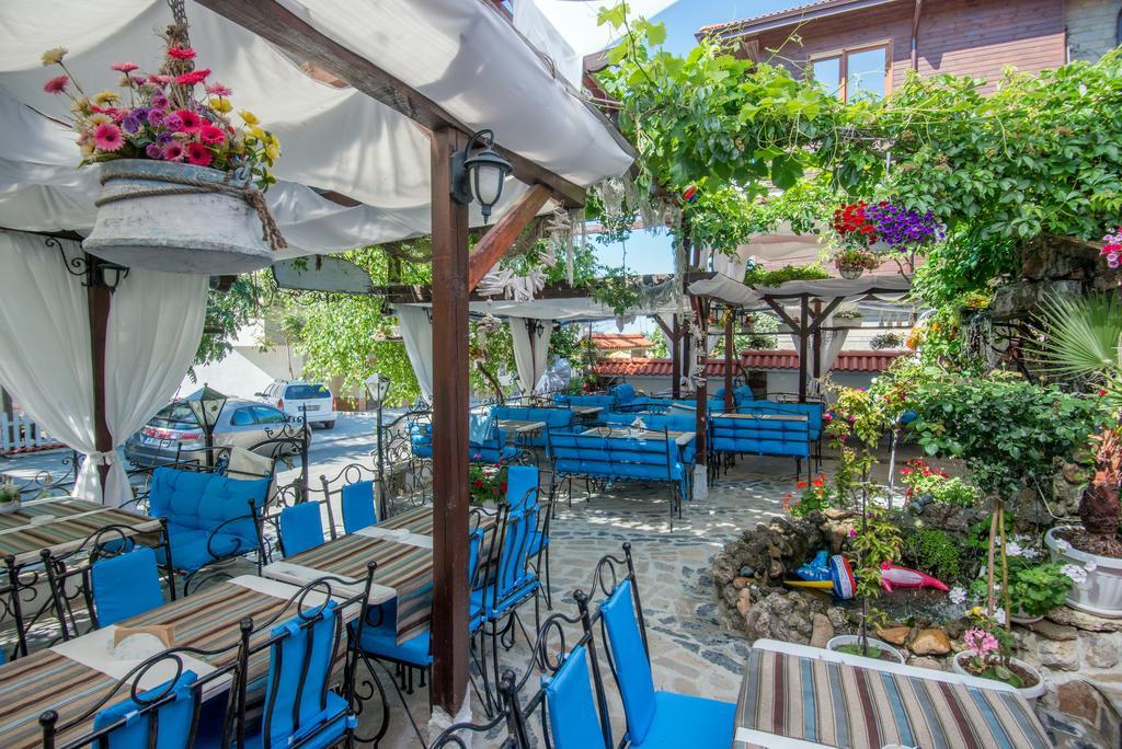 Vromos Guest House تشيرنوموريتس المظهر الخارجي الصورة