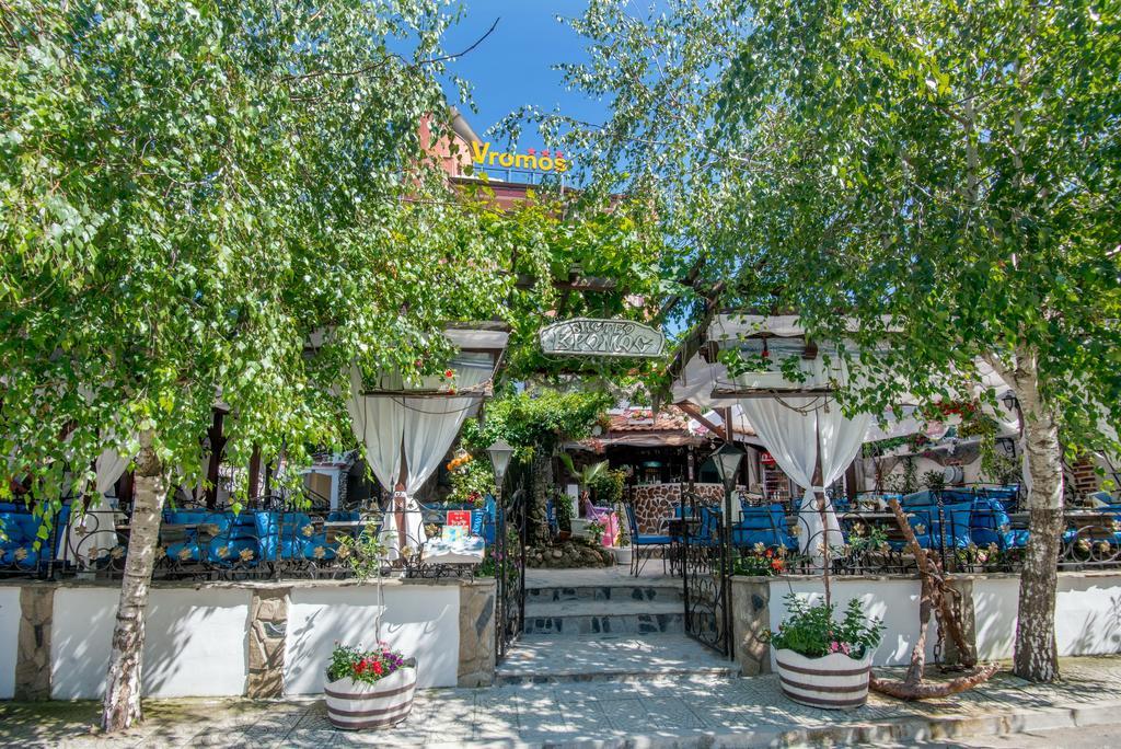 Vromos Guest House تشيرنوموريتس المظهر الخارجي الصورة